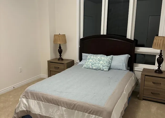 North Oshawa Homestay